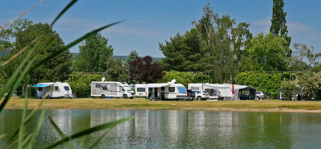 knaus-campingpark-bad-duerkheim-almensee-stellplaetze-02