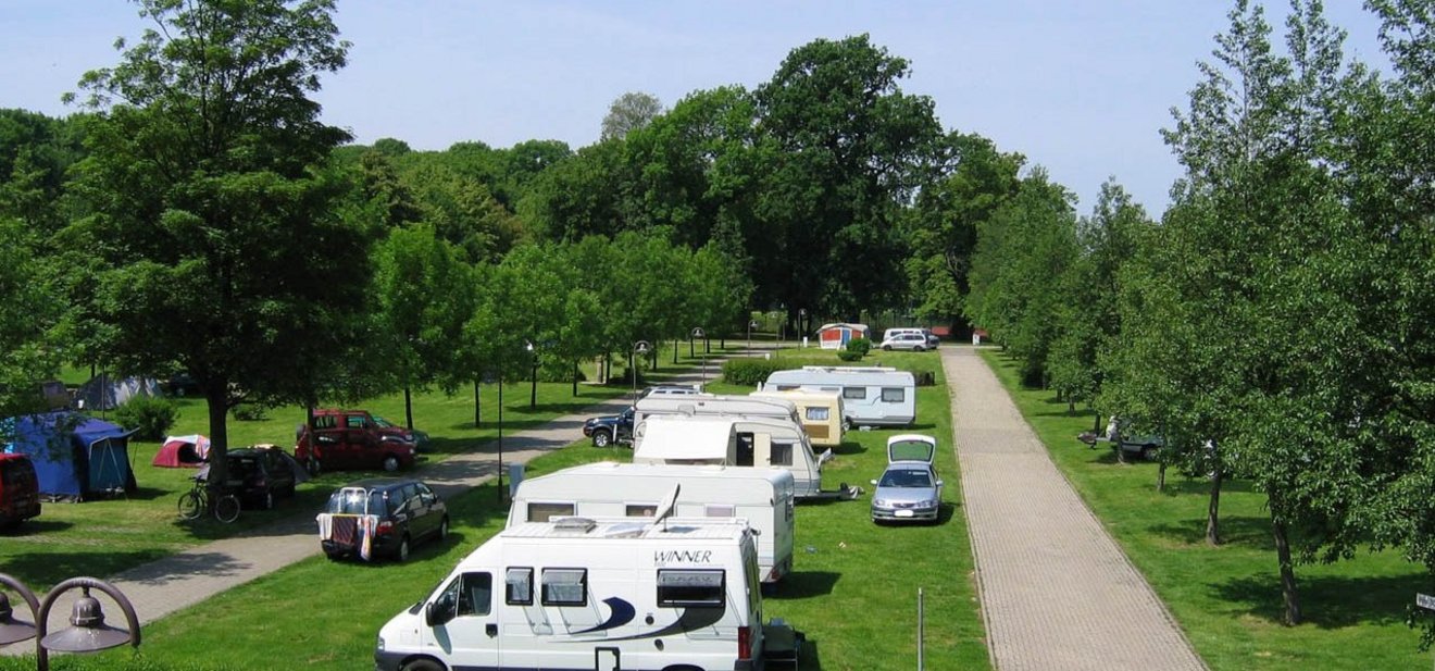 knaus-campingpark-leipzig-stellplaetze-01