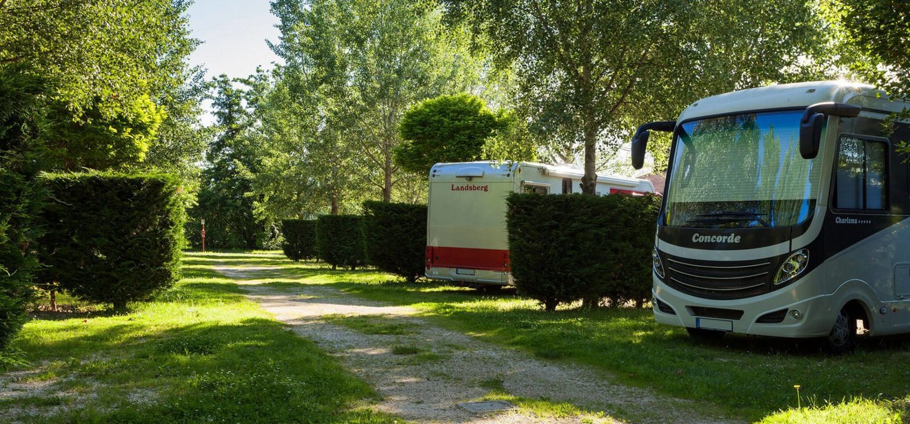 knaus-campingparks-xxl-stellplatz