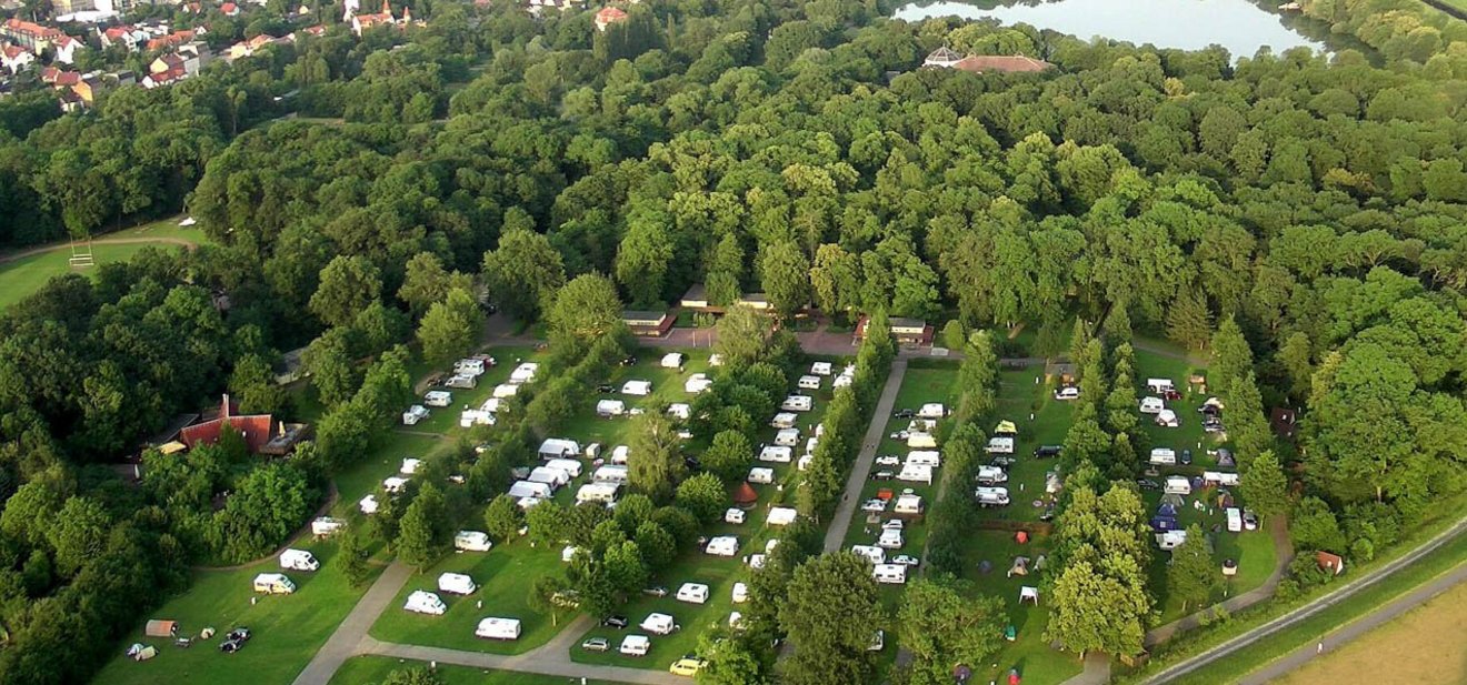 knaus-campingpark-leipzig-luftbildaufnahme-01