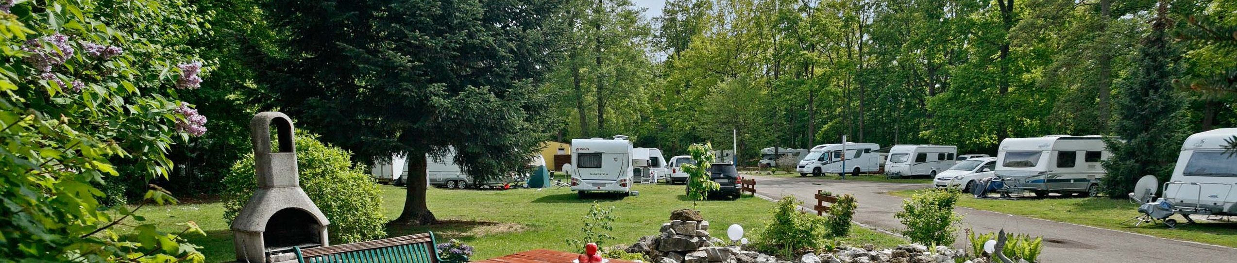 knaus-campingpark-grillplatz